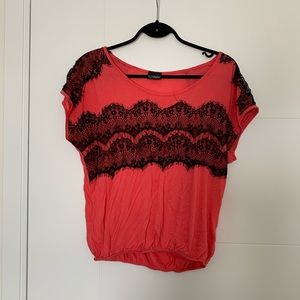 💕3/$40💕Coral Pink Crop Top with Lace